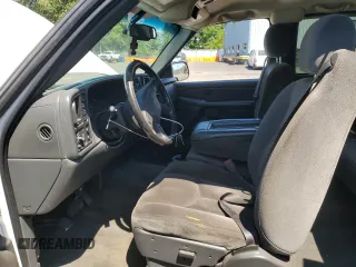 2006 GMC Sierra 1500 SLT z VIN 1GTEK19B36Z258351, wystawiony jako Copart lot #60077965 z przebiegiem 334 910 mil mil oraz Czysty tytuł • Clean title. Historia ofert i sprzedaży dostępna na DreamBid. Obrazek 7.
