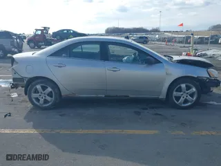 2008 Pontiac G6 GT with VIN 1G2ZH57N984225542, listed as a IAAI auction lot 41679886 with 127,502 mi miles. Bid and sale history available at carsss.com. Image 13.