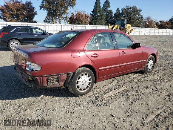 2001 Mercedes-Benz E-Class with VIN WDBJF65JX1B303735, listed as a Copart auction lot 78671914 with 116,290 mi miles and Salvage Title. Bid and sale history available at carsss.com. Image 3.