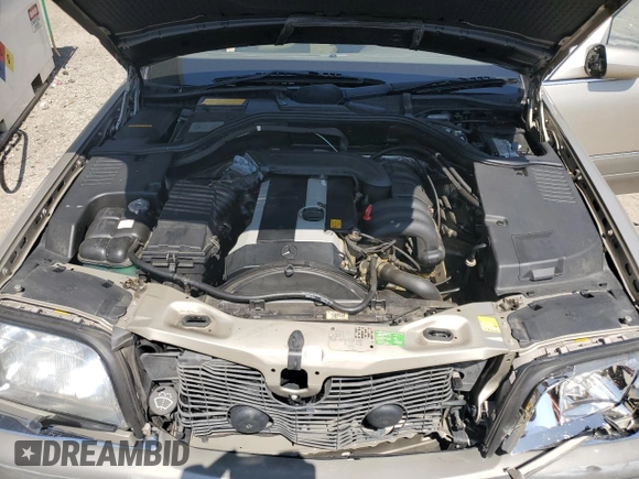 1996 Mercedes-Benz S 320 z VIN WDBGA33EXTA319438, wystawiony jako Copart lot #68985544 z przebiegiem Nie podano mil oraz Szkoda całkowita • Salvage title. Historia ofert i sprzedaży dostępna na DreamBid. Obrazek 13.