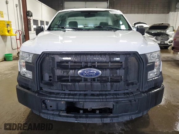 2016 Ford F-150 XL with VIN 1FTMF1C85GKD83438, listed as a Copart auction lot 62430855 with 220,612 mi miles and Clean title. Bid and sale history available at DreamBid. Image 5.