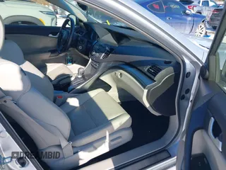 2013 Acura TSX with VIN JH4CU2F49DC001500, listed as a IAAI auction lot 41330453 with 177,103 mi miles. Bid and sale history available at carsss.com. Image 5.