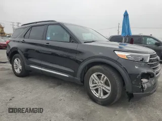 2022 Ford Explorer XLT with VIN 1FMSK7DH9NGB75398, listed as a Copart auction lot 54397385 with 18,333 mi miles and Clean Title. Bid and sale history available at carsss.com. Image 4.