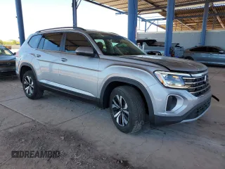2024 Volkswagen Atlas SE with VIN 1V2DR2CA1RC593093, listed as a Copart auction lot 56397325 with 14,524 mi miles and Salvage title. Bid and sale history available at DreamBid. Image 4.