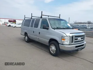 2014 Ford Econoline Wagon XL with VIN 1FBSS3BL9EDA86585, listed as a IAAI auction lot 41909977 with 167,911 mi miles. Bid and sale history available at carsss.com. Image 1.