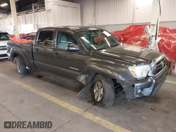 2013 Toyota Tacoma with VIN 3TMMU4FN0DM049900, listed as a IAAI auction lot 41242552 with 1 mi miles. Bid and sale history available at carsss.com. Image 1.