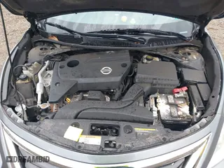 2015 Nissan Altima 2.5 with VIN 1N4AL3APXFN879615, listed as a IAAI auction lot 41922977 with 114,684 mi miles. Bid and sale history available at carsss.com. Image 10.