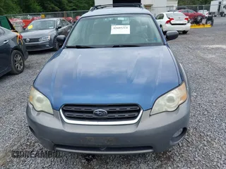 2007 Subaru Legacy Outback z VIN 4S4BP61C977333858, wystawiony jako IAAI lot #42605214 z przebiegiem 174 461 mil mil oraz . Historia ofert i sprzedaży dostępna na DreamBid. Obrazek 6.