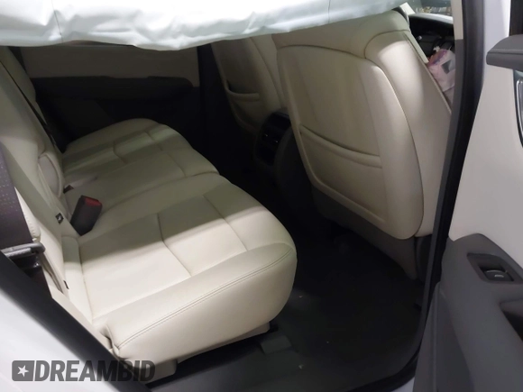2020 Cadillac XT5 Premium Luxury AWD with VIN 1GYKNDRS4LZ163721, listed as a IAAI auction lot 41589733 with 41,776 mi miles and . Bid and sale history available at DreamBid. Image 8.