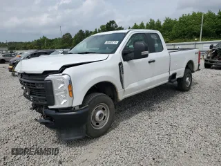 2024 Ford F-250 XL z VIN 1FT7X2BA8REC11149, wystawiony jako Copart lot #56405215 z przebiegiem 24 891 mil mil oraz Szkoda całkowita • Salvage title. Historia ofert i sprzedaży dostępna na DreamBid. Obrazek 1.