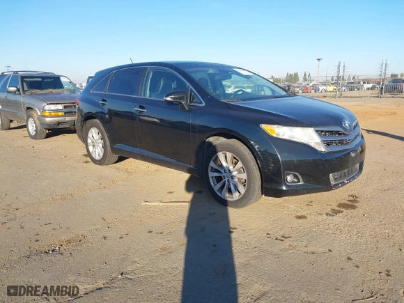 2013 Toyota Venza LE with VIN 4T3ZA3BB3DU073448, listed as a IAAI auction lot 41399298 with 207,429 mi miles. Bid and sale history available at carsss.com. Image 1.