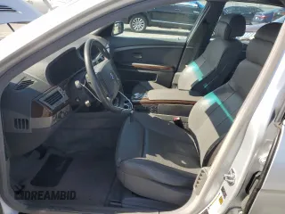 2005 BMW 7 Series 745Li z VIN WBAGN63535DS56141, wystawiony jako Copart lot #45632495 z przebiegiem 68 804 mil mil oraz Czysty tytuł • Clean title. Historia ofert i sprzedaży dostępna na DreamBid. Obrazek 7.