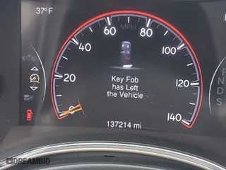2014 Jeep Grand Cherokee Laredo with VIN 1C4RJFAG6EC230568, listed as a IAAI auction lot 41914990 with 137,214 mi miles. Bid and sale history available at carsss.com. Image 15.