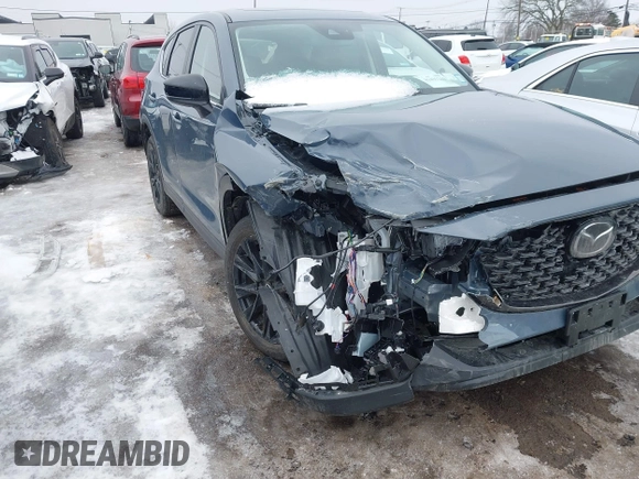 2024 Mazda CX-5 2.5 S Carbon Edition with VIN JM3KFBCL1R0447627, listed as a IAAI auction lot 41491244 with 7,208 mi miles. Bid and sale history available at carsss.com. Image 6.