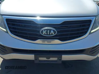 2012 Kia Sportage EX with VIN KNDPC3A29C7170926, listed as a IAAI auction lot 42561280 with 280,905 mi miles and . Bid and sale history available at DreamBid. Image 6.