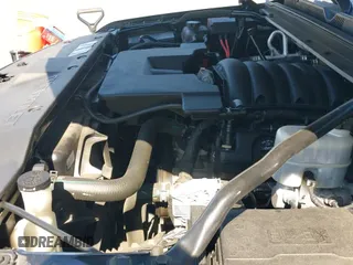 2016 Chevrolet Suburban LTZ z VIN 1GNSKJKC6GR307850, wystawiony jako IAAI lot #42504946 z przebiegiem 127 776 mil mil oraz . Historia ofert i sprzedaży dostępna na DreamBid. Obrazek 19.