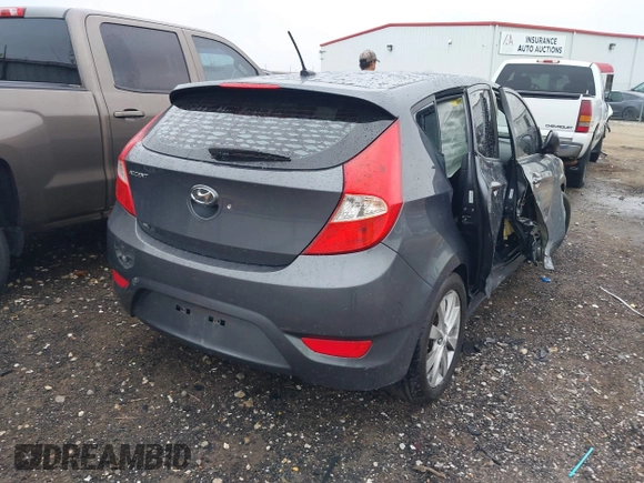 2012 Hyundai Accent SE with VIN KMHCU5AE9CU013458, listed as a IAAI auction lot 41475986 with 88,592 mi miles. Bid and sale history available at carsss.com. Image 4.