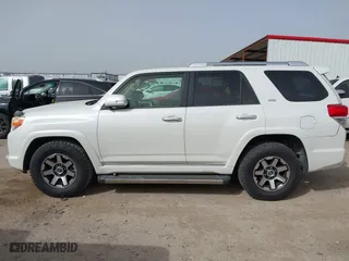 2010 Toyota 4Runner SR5 with VIN JTEZU5JR8A5010331, listed as a IAAI auction lot 41749528 with 224,339 mi miles. Bid and sale history available at carsss.com. Image 14.