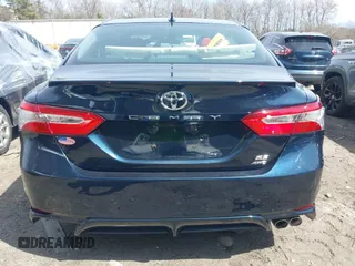 2020 Toyota Camry SE z VIN 4T1G11BKXLU002444, wystawiony jako IAAI lot #41948501 z przebiegiem 53 902 mil mil oraz . Historia ofert i sprzedaży dostępna na DreamBid. Obrazek 16.