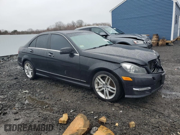 2013 Mercedes-Benz C 300 Sport with VIN WDDGF8AB7DR275335, listed as a Copart auction lot 51602815 with 139,423 mi miles and Clean Title. Bid and sale history available at DreamBid. Image 4.