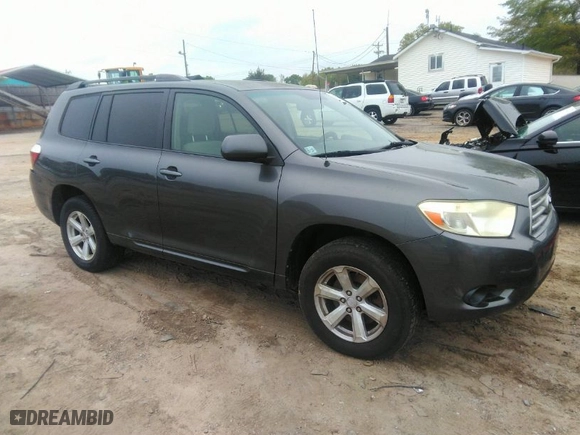 2008 Toyota Highlander with VIN JTEES41A782021955, listed as a IAAI auction lot 42008204 with 275,887 mi miles. Bid and sale history available at carsss.com. Image 1.