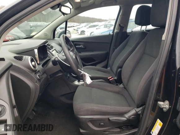 2015 Chevrolet Trax LS with VIN 3GNCJKSB6FL246882, listed as a Copart auction lot 46252895 with 137,015 mi miles and Clean Title. Bid and sale history available at carsss.com. Image 7.