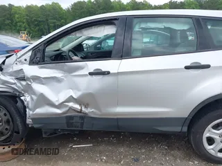 2017 Ford Escape S с VIN 1FMCU0F71HUE64033, выставлен на аукционе IAAI как лот 42224541 с пробегом 180 390 миль миль и . История ставок и продаж доступна на DreamBid. Изображение 15.