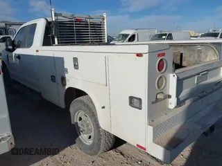2019 Ford F-350 with VIN 1FT7X3B69KED70740, listed as a IAAI auction lot 41665562 with 190,822 mi miles and . Bid and sale history available at DreamBid. Image 3.