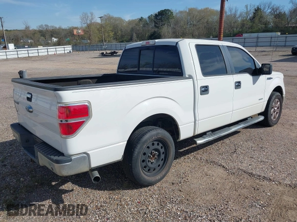2014 Ford F-150 XL with VIN 1FTFW1CTXEFC12946, listed as a IAAI auction lot 41814929 with 230,328 mi miles. Bid and sale history available at carsss.com. Image 4.