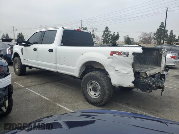 2018 Ford F-250 XL z VIN 1FT7W2BT6JEC26399, wystawiony jako Copart lot #55043405 z przebiegiem 145 554 mil mil oraz Szkoda całkowita • Salvage title. Historia ofert i sprzedaży dostępna na DreamBid. Obrazek 2.