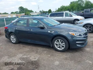 2016 Kia Optima LX z VIN 5XXGT4L37GG087200, wystawiony jako IAAI lot #42456982 z przebiegiem 86 910 mil mil oraz . Historia ofert i sprzedaży dostępna na DreamBid. Obrazek 13.