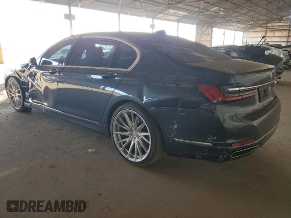2020 BMW 7 Series 740i with VIN WBA7T2C07LCD13563, listed as a Copart auction lot 86744484 with 0 mi miles and Salvage Title. Bid and sale history available at carsss.com. Image 2.