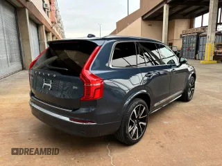 2024 Volvo XC90 Plus Bright Theme with VIN YV4062PE3R1155917, listed as a Copart auction lot 44853265 with 7,968 mi miles and Salvage Title. Bid and sale history available at carsss.com. Image 4.