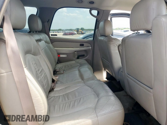 2001 Chevrolet Tahoe LT with VIN 1GNEK13T11R207478, listed as a Copart auction lot 54766815 with 301,575 mi miles and Salvage title. Bid and sale history available at DreamBid. Image 11.