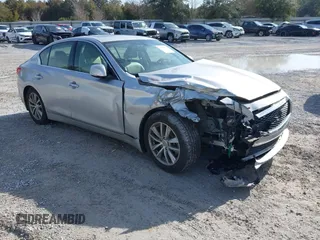 2015 Infiniti Q50 with VIN JN1BV7AP7FM352253, listed as a IAAI auction lot 41419619 with 131,640 mi miles. Bid and sale history available at carsss.com. Image 1.