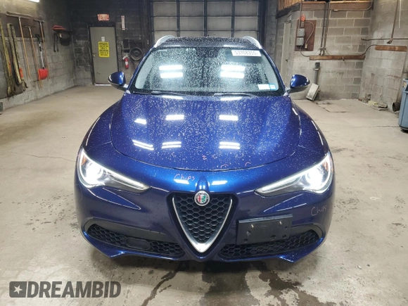 2018 Alfa Romeo Stelvio z VIN ZASFAKAN0J7C04021, wystawiony jako Copart lot #53308355 z przebiegiem 58 192 mil mil oraz Szkoda całkowita • Salvage title. Historia ofert i sprzedaży dostępna na DreamBid. Obrazek 5.