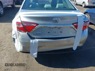 2017 Toyota Camry XLE with VIN 4T1BF1FKXHU345915, listed as a IAAI auction lot 41869325 with 144,417 mi miles. Bid and sale history available at carsss.com. Image 6.