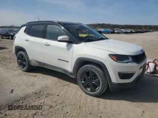 2020 Jeep Compass Latitude with VIN 3C4NJDBB6LT157600, listed as a Copart auction lot 52411235 with 82,159 mi miles and Salvage title. Bid and sale history available at DreamBid. Image 4.