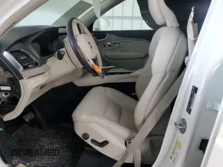 2024 Volvo XC90 Plus Bright Theme with VIN YV4L12PE3R1183549, listed as a Copart auction lot 44153945 with 8,268 mi miles and Salvage Title. Bid and sale history available at DreamBid. Image 7.