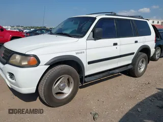 2000 Mitsubishi Montero LS z VIN JA4LS31H5YP804045, wystawiony jako IAAI lot #42415428 z przebiegiem 185 956 mil mil oraz . Historia ofert i sprzedaży dostępna na DreamBid. Obrazek 2.