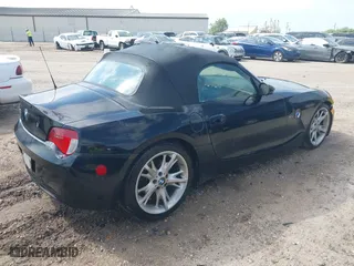 2008 BMW Z4 3.0i with VIN 4USBU33548LW76221, listed as a IAAI auction lot 41979057 with 102,879 mi miles. Bid and sale history available at carsss.com. Image 4.