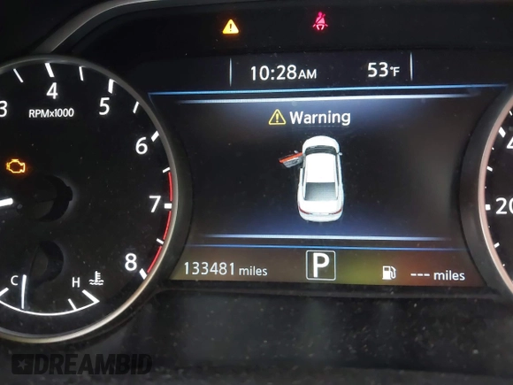 2017 Nissan Maxima SV with VIN 1N4AA6AP1HC408491, listed as a IAAI auction lot 42000982 with 133,481 mi miles and . Bid and sale history available at DreamBid. Image 15.