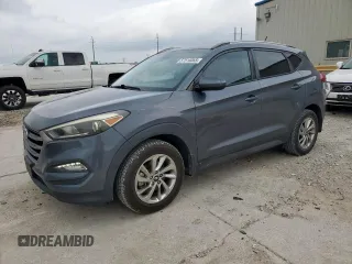 2016 Hyundai Tucson SE z VIN KM8J33A45GU181710, wystawiony jako Copart lot #57510065 z przebiegiem 131 841 mil mil oraz Szkoda całkowita • Salvage title. Historia ofert i sprzedaży dostępna na DreamBid. Obrazek 1.