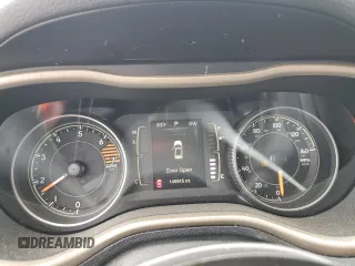 2016 Jeep Cherokee Altitude с VIN 1C4PJLAB1GW273680, выставлен на аукционе Copart как лот 54551335 с пробегом 149 915 миль миль и Списание • Salvage title. История ставок и продаж доступна на DreamBid. Изображение 9.