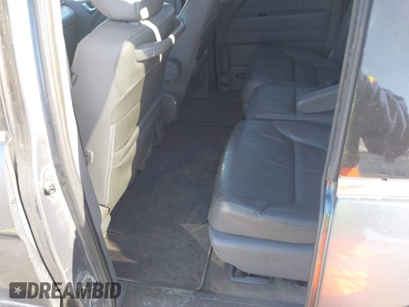 2010 Honda Odyssey EX-L with VIN 5FNRL3H68AB038541, listed as a IAAI auction lot 41813473 with 206,914 mi miles. Bid and sale history available at carsss.com. Image 8.