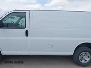 2023 Chevrolet Express Cargo Van with VIN 1GCWGAFP5P1192004, listed as a IAAI auction lot 42060862 with 31,706 mi miles. Bid and sale history available at carsss.com. Image 14.