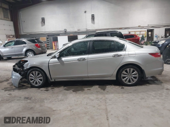2012 Honda Accord EX-L z VIN 1HGCP3F85CA009624, wystawiony jako IAAI lot #42198643 z przebiegiem 85 790 mil mil oraz . Historia ofert i sprzedaży dostępna na DreamBid. Obrazek 15.