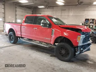 2017 Ford Super Duty F-250 SRW Lariat with VIN 1FT7W2BT1HEC37269, listed as a IAAI auction lot 41657822 with 134,442 mi miles. Bid and sale history available at carsss.com. Image 1.