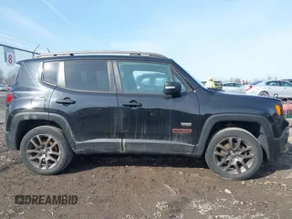 2016 Jeep Renegade Latitude with VIN ZACCJBBT9GPE04223, listed as a IAAI auction lot 41782702 with 82,789 mi miles. Bid and sale history available at carsss.com. Image 13.