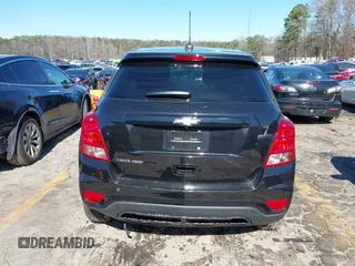 2022 Chevrolet Trax LS with VIN KL7CJNSM8NB508099, listed as a IAAI auction lot 41579260 with 98,975 mi miles. Bid and sale history available at carsss.com. Image 16.